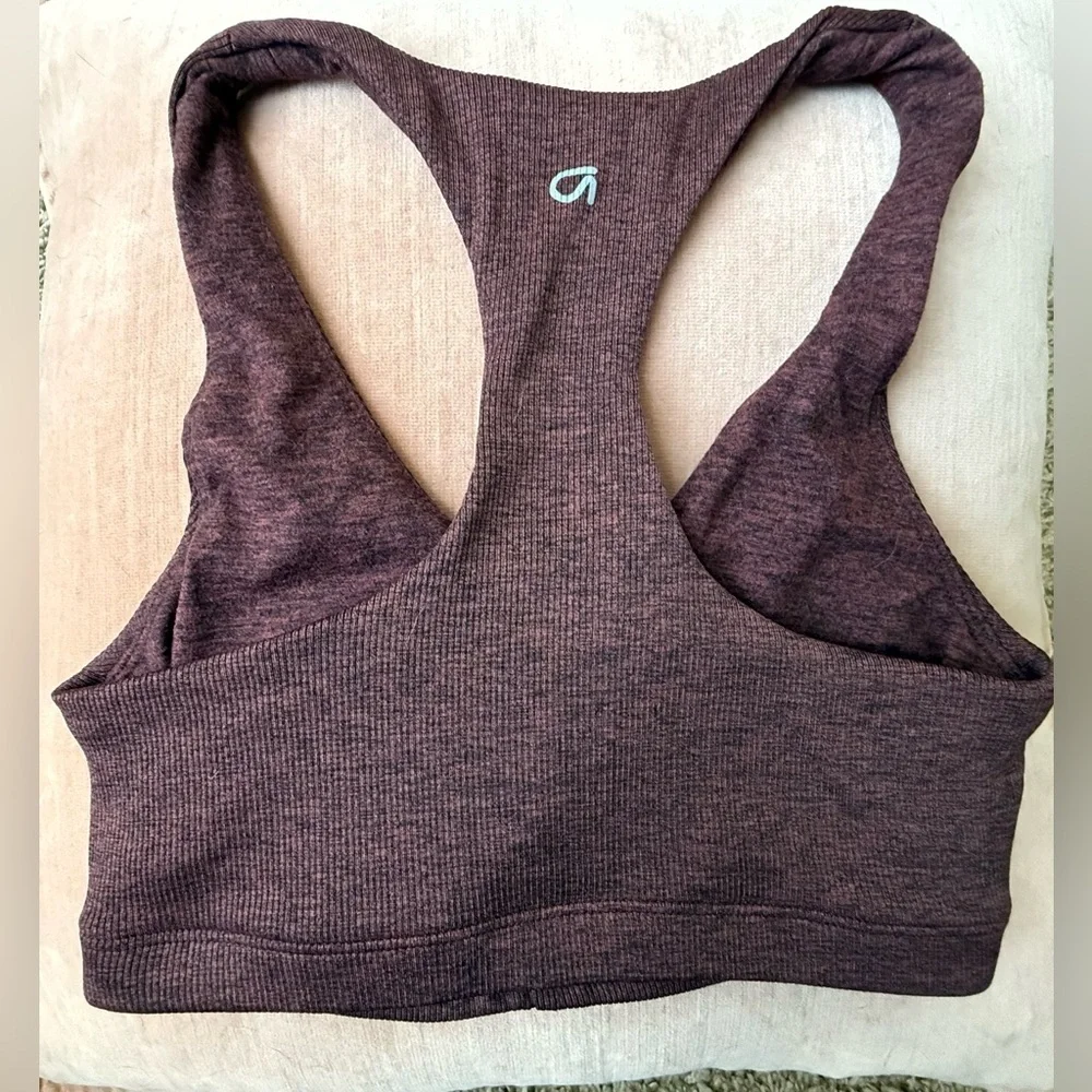 GapFit Ribbed Racerback Sports Bra Brushed Tech Jersey XS – Vintage Purple Wine